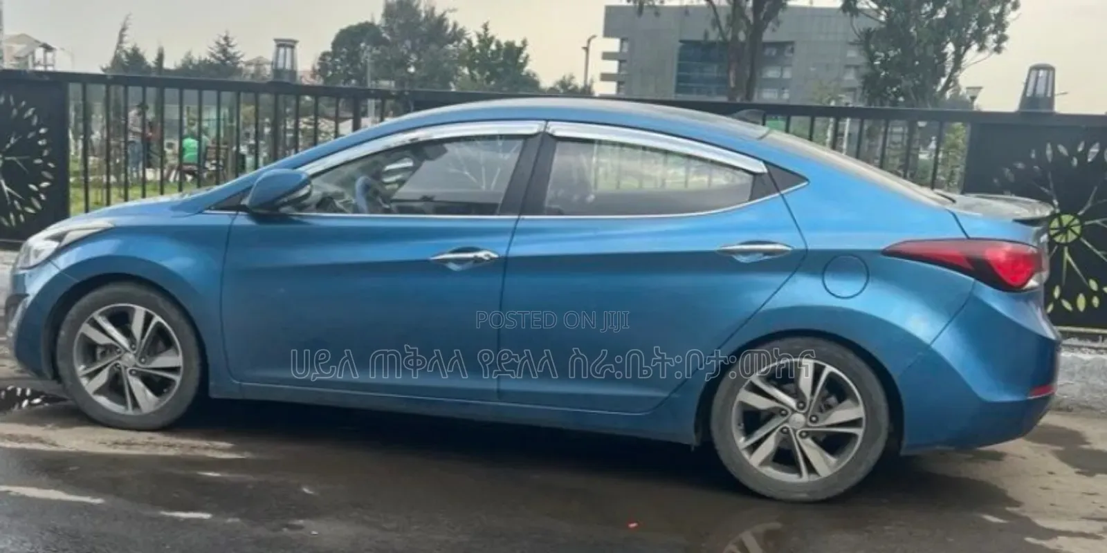 Hyundai Avante 2014 Blue