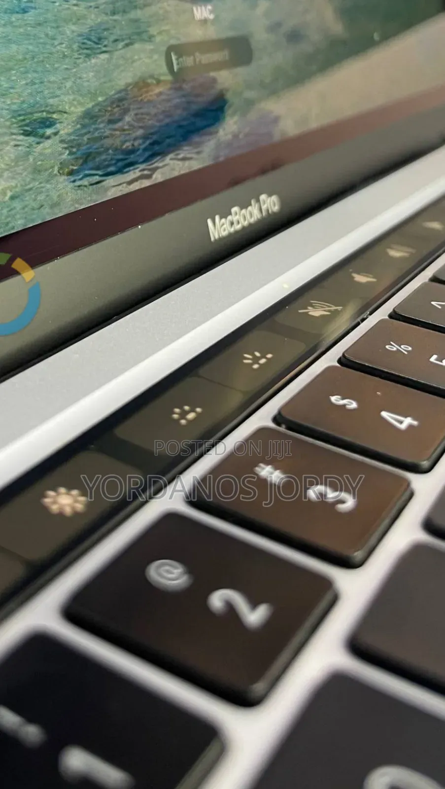 New Laptop Apple MacBook Pro M1 8GB Apple M1 SSD 512GB