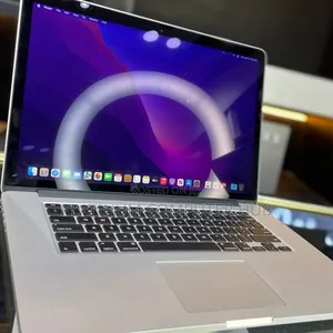 Photo - New Laptop Apple MacBook Pro 2015 16GB Intel Core I7 SSD 256GB
