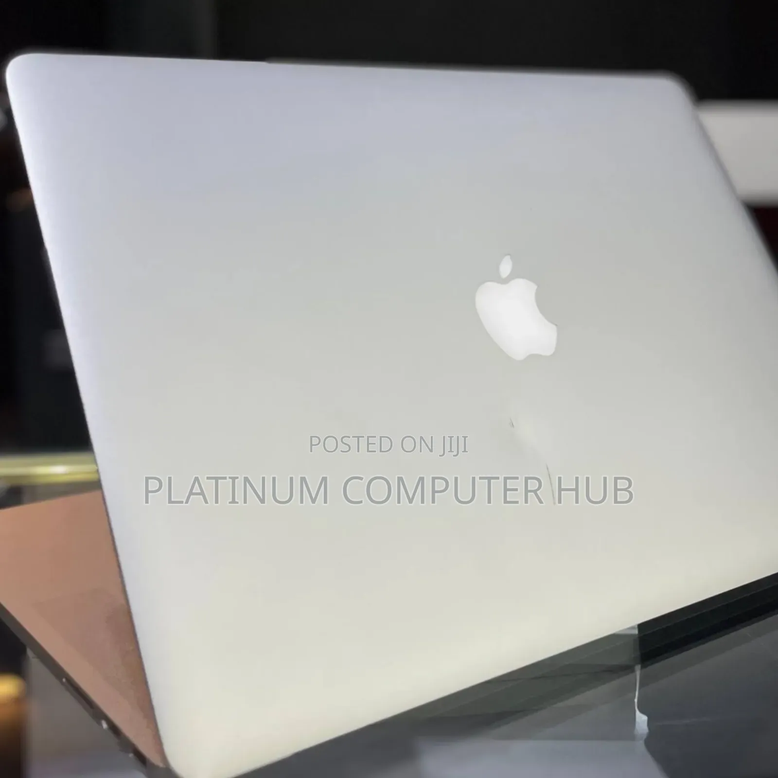 New Laptop Apple MacBook Pro 2015 16GB Intel Core I7 SSD 256GB