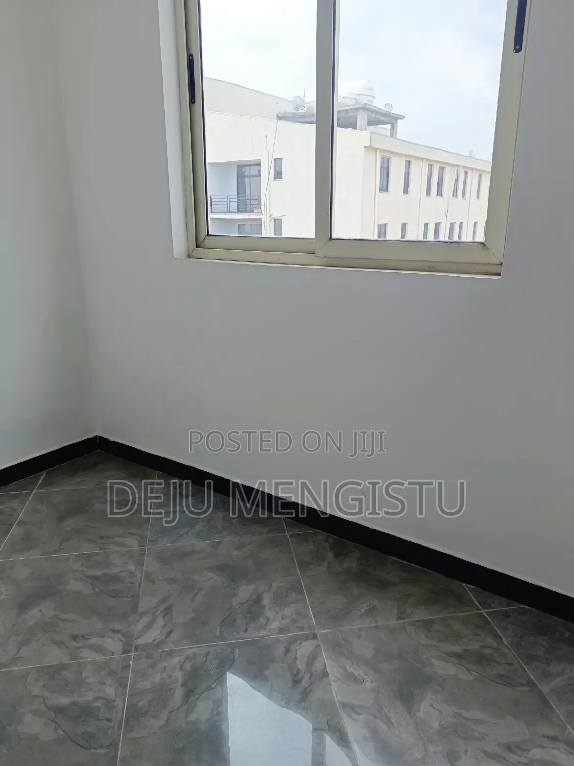 3bdrm Apartment in ሰባ ሁለት, Bole for rent