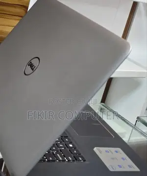 New Laptop Dell Inspiron 15 8GB Intel Core I7 HDD 1T