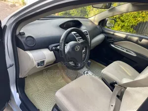 Toyota Yaris 2007 Silver