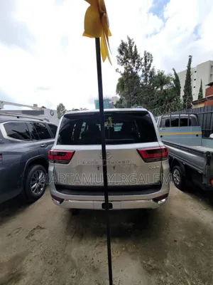 New Toyota Land Cruiser 2023 Silver
