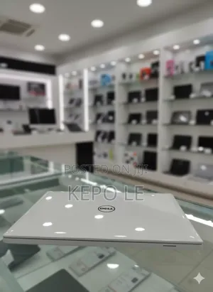 Photo - Laptop Dell Inspiron 15 4GB Intel Core I5 HDD 500GB