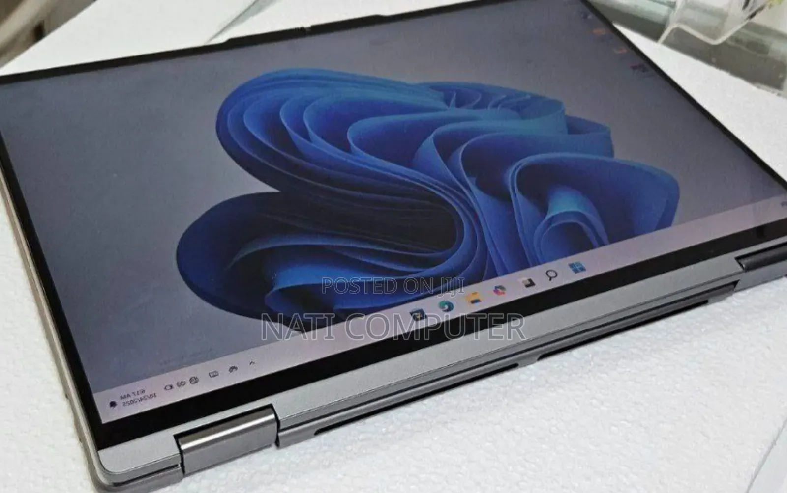 New Laptop Lenovo ThinkPad Yoga 16GB Intel Core I7 SSD 512GB