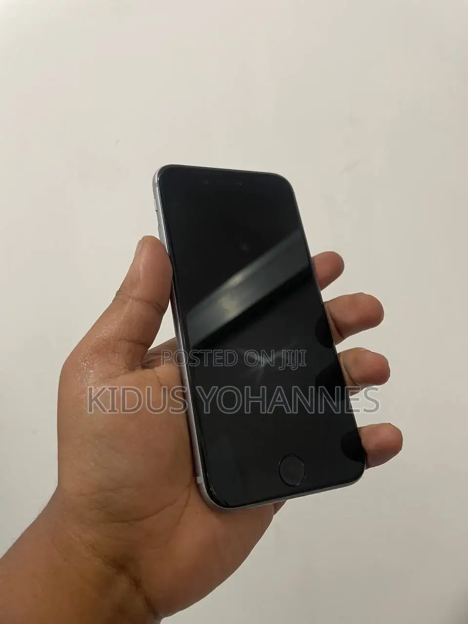 Apple iPhone 6 64 GB Silver