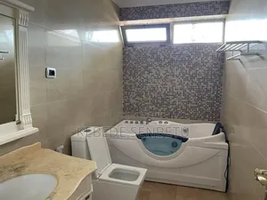 8bdrm House in Aa, East Shewa for rent