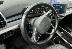 Volkswagen ID.6 2022