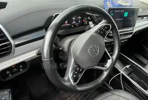 Volkswagen ID.6 2022