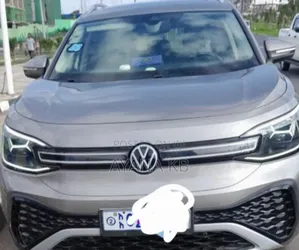 Volkswagen ID.6 2022