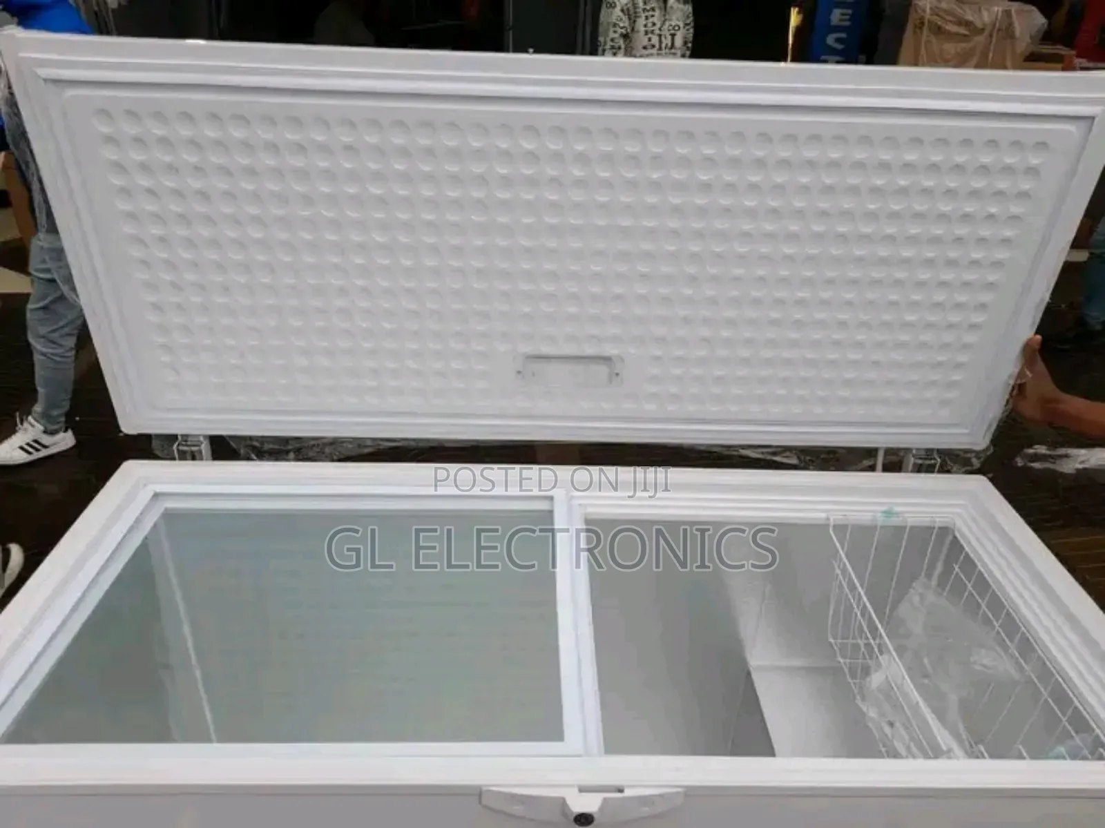 Next Deep Chest Refergrator 700l