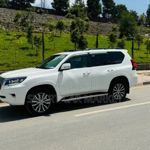Toyota Land Cruiser Prado 2020 White