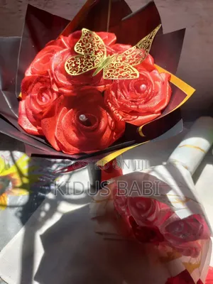 Photo - ለስጦታ የሚሆን አርቴፊሻል አበባ