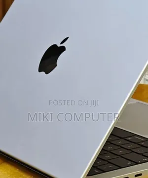 New Laptop Apple MacBook Pro M1 16GB Intel SSD 1T