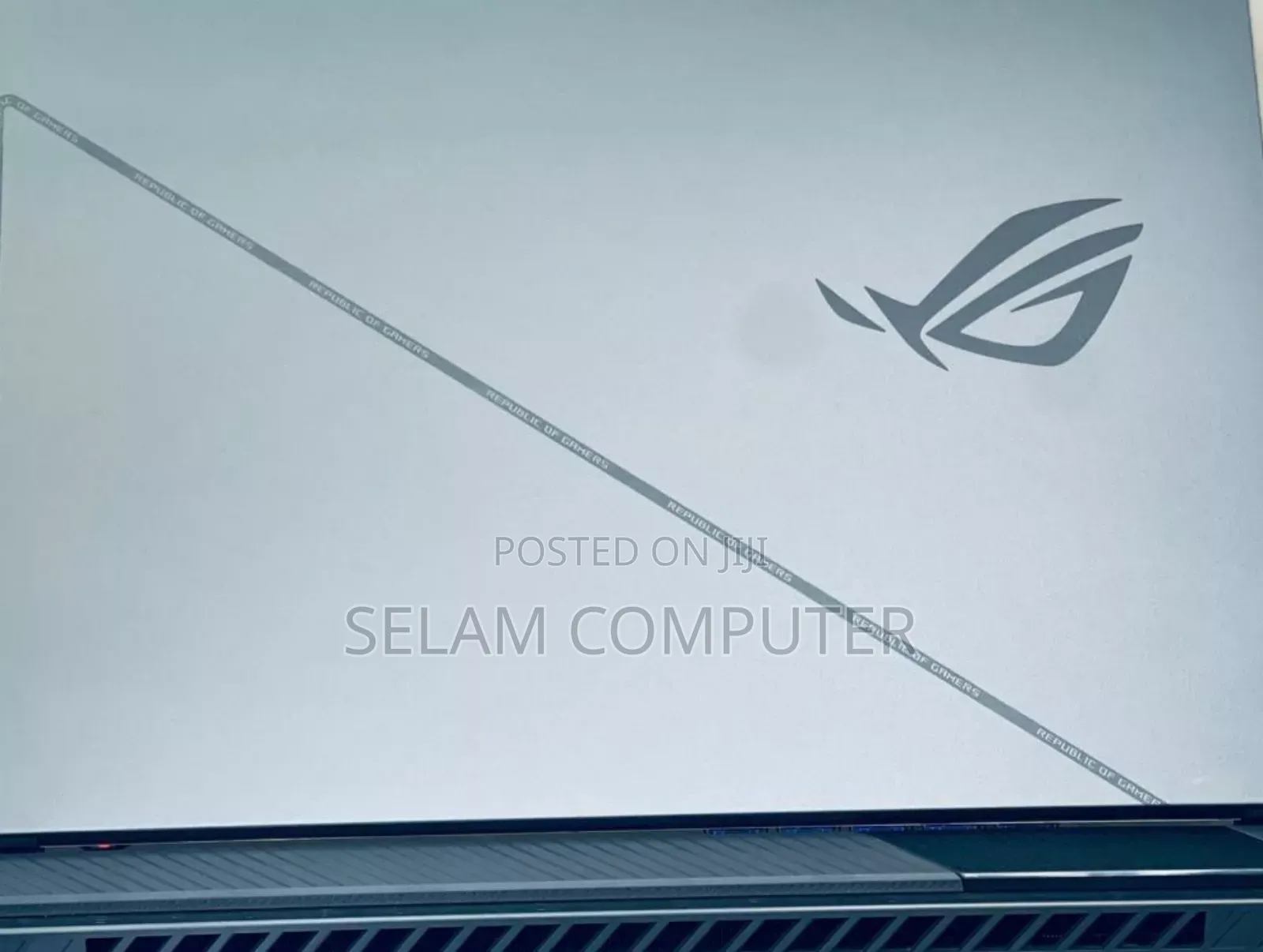 New Laptop Asus ROG Strix G15 16GB Intel Core I9 SSD 1T
