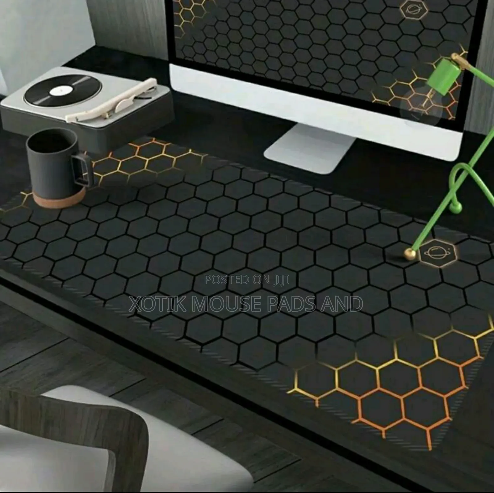 Hexagon Pattern Cool Gaming Mouse Pad - Desk Mat