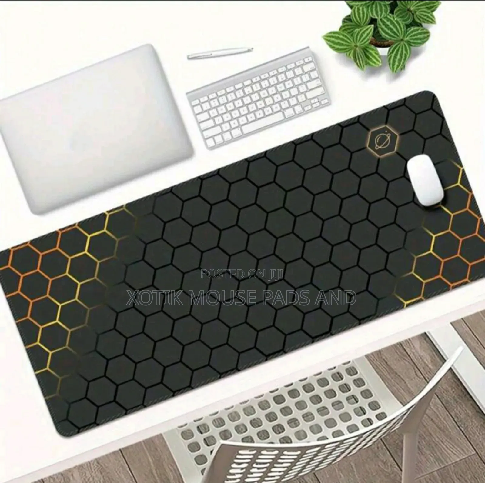 Hexagon Pattern Cool Gaming Mouse Pad - Desk Mat