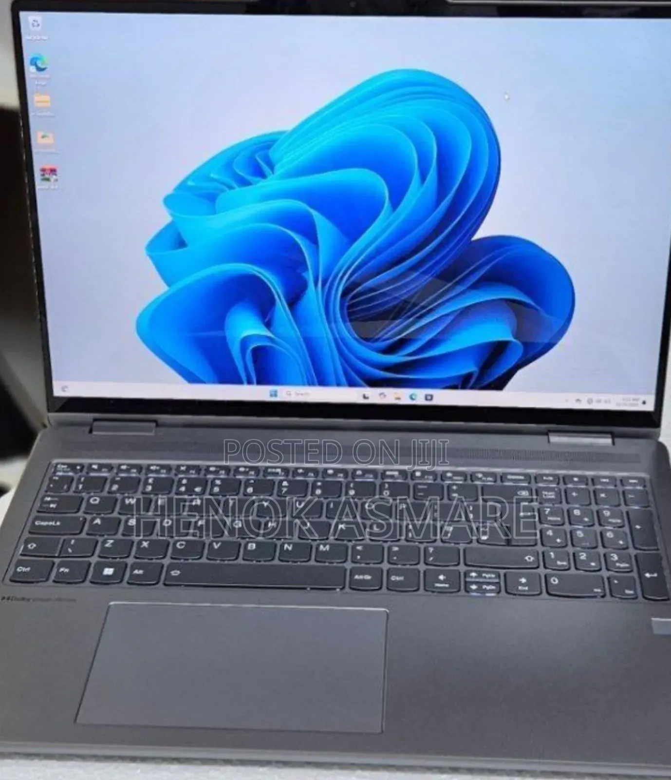 New Laptop Lenovo Yoga 7i 16GB Intel Core I7 SSD 512GB