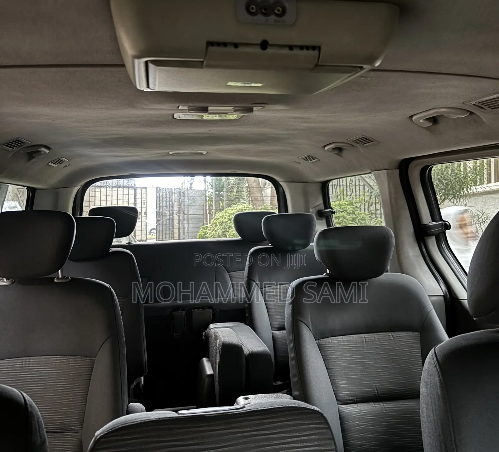 Hyundai H1 2.4 GLS 2011 Black