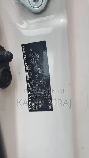 Toyota Grand HiAce 2021 White