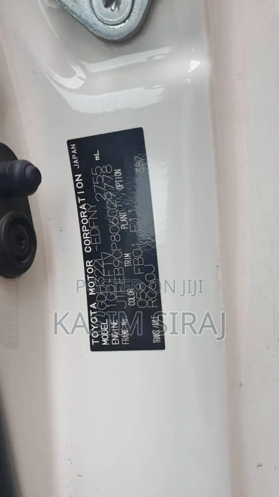 Toyota Grand HiAce 2021 White