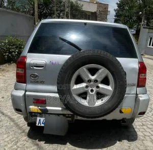 Toyota RAV4 2005 Silver