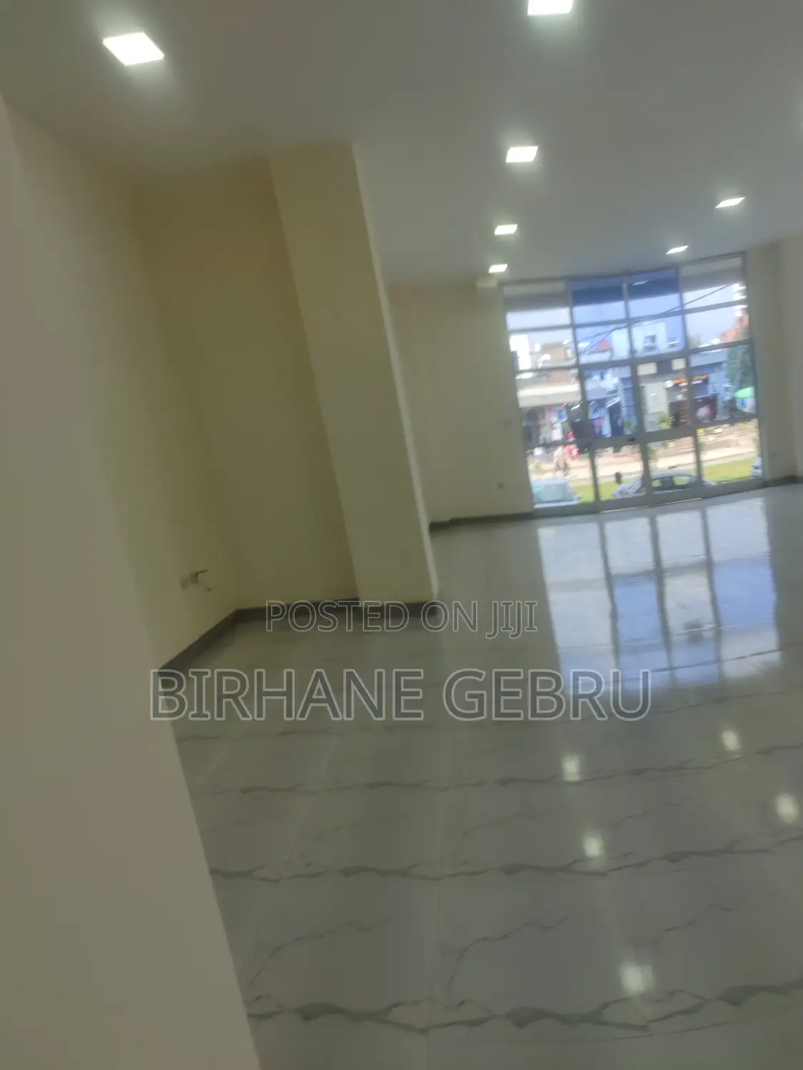 Rent for Supermarket.Eletronics.Garment and Other