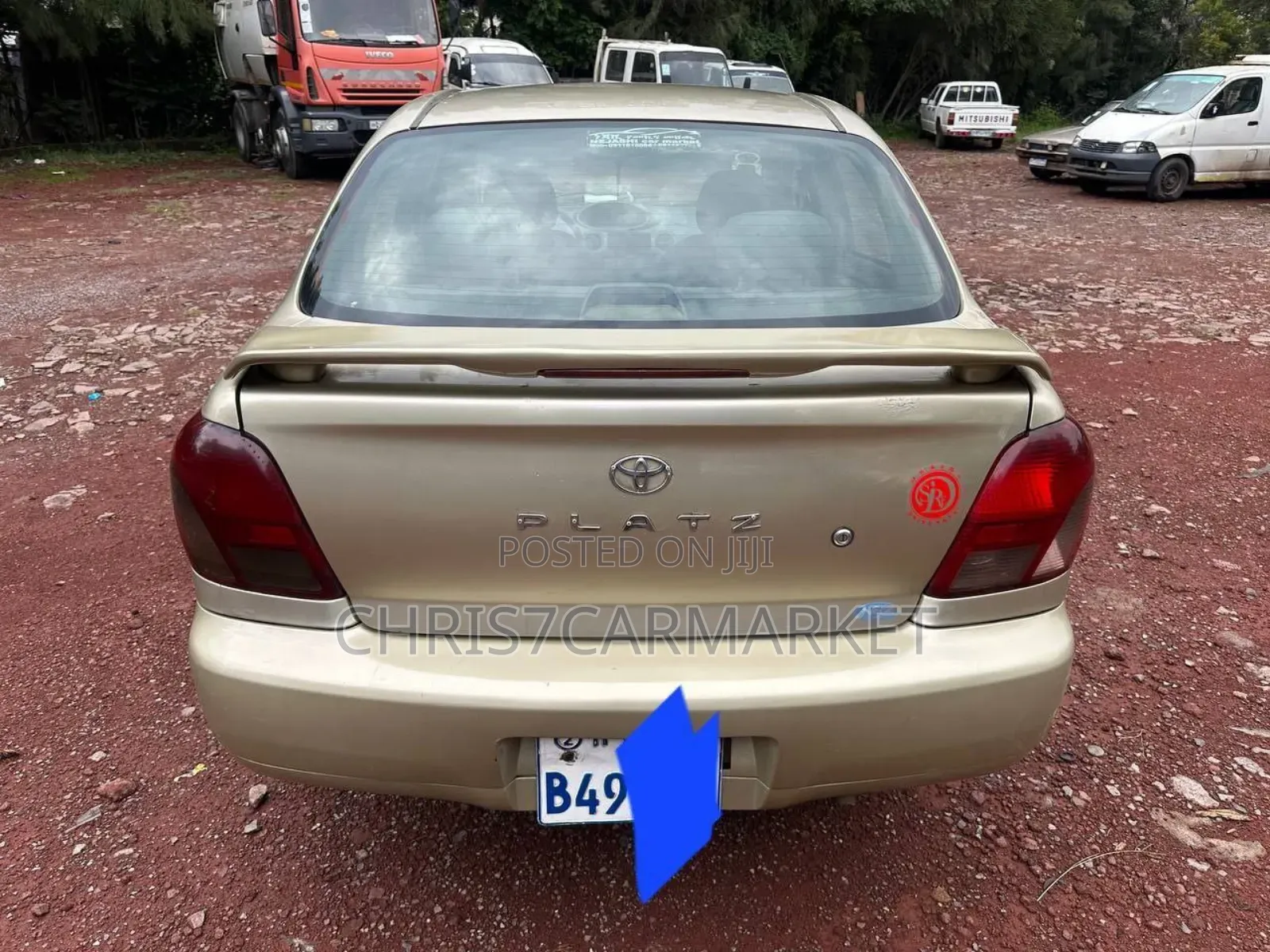 Toyota Platz 1.0 FWD 2001 Gold