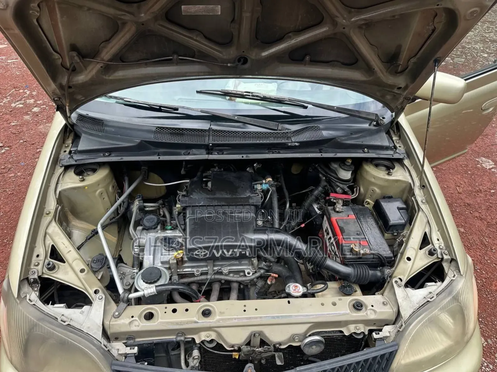 Toyota Platz 1.0 FWD 2001 Gold