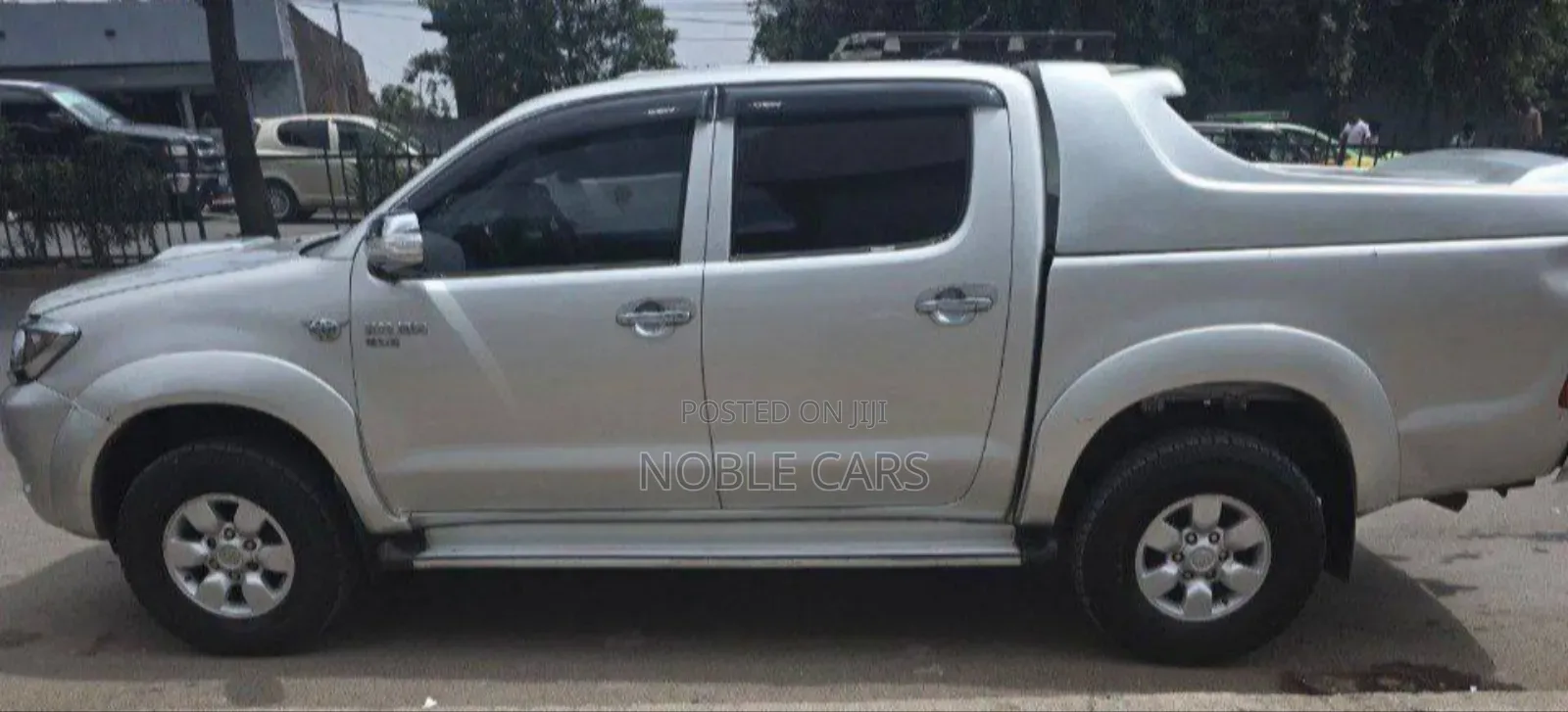Toyota Hilux 2009 Silver