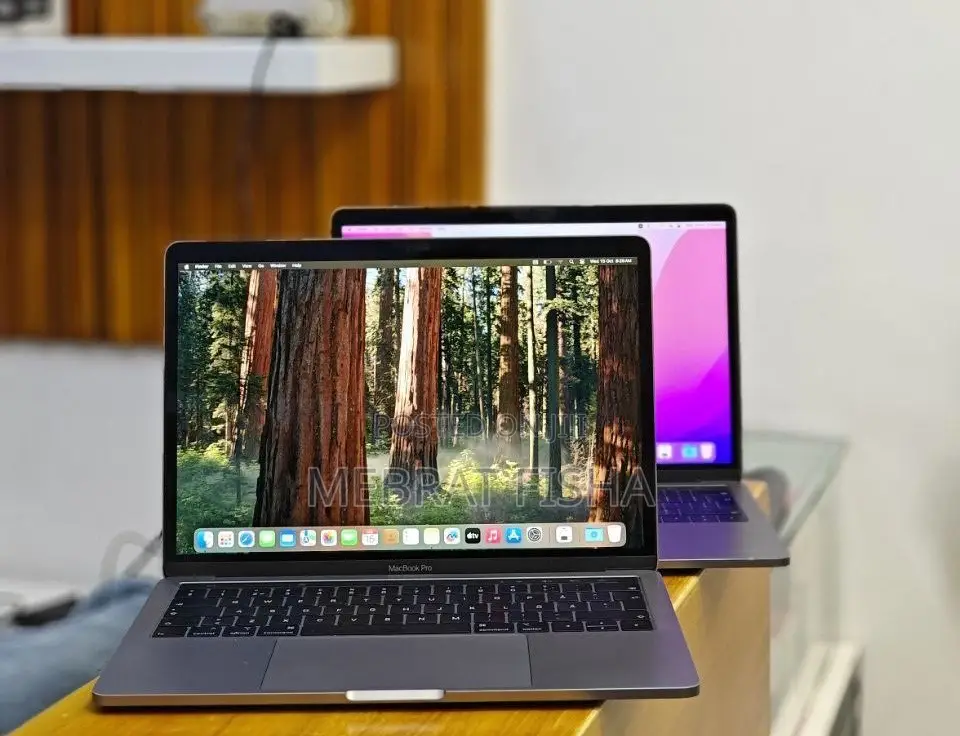 New Laptop Apple MacBook Pro 16GB Intel Core I5 SSD 256GB