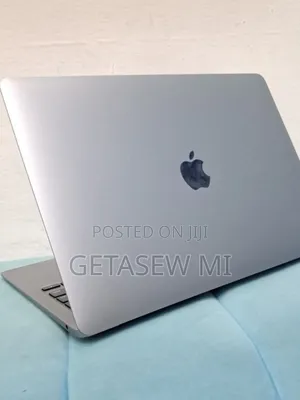 New Laptop Apple MacBook Air 2020 M1 16GB Apple M1 SSD 256GB