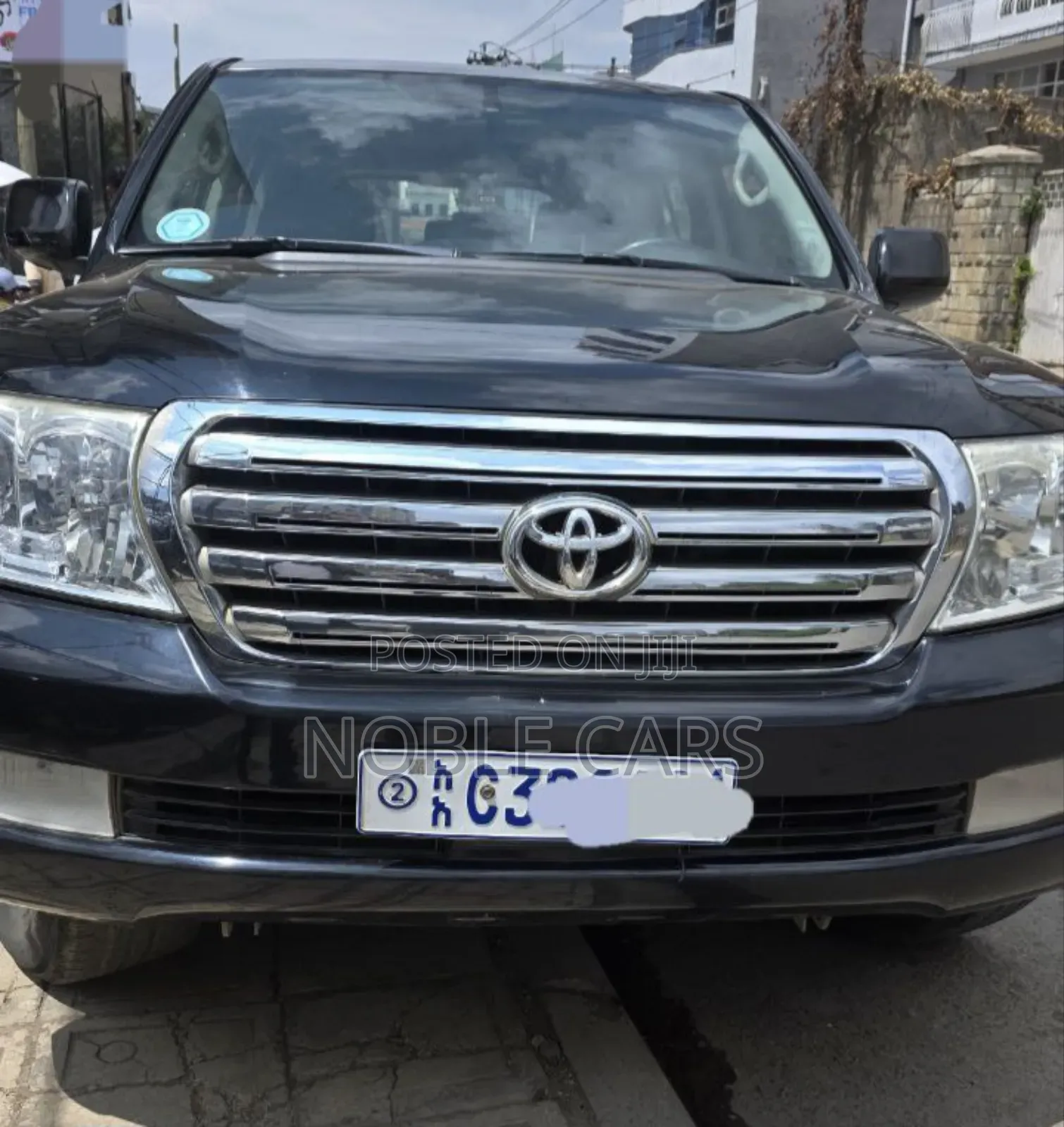 Toyota Land Cruiser 2010 Gray