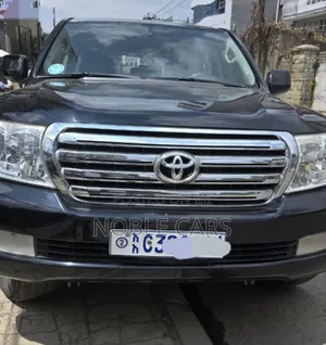 Photo - Toyota Land Cruiser 2010 Gray