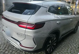 BYD Song Plus 2024 Silver