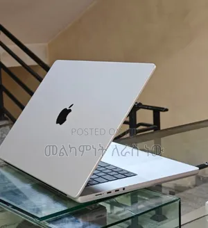 New Laptop Apple MacBook Pro M1 16GB Apple M1 SSD 1T
