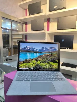 New Laptop Microsoft Surface Book 3 16GB Intel Core I7 SSD 512GB