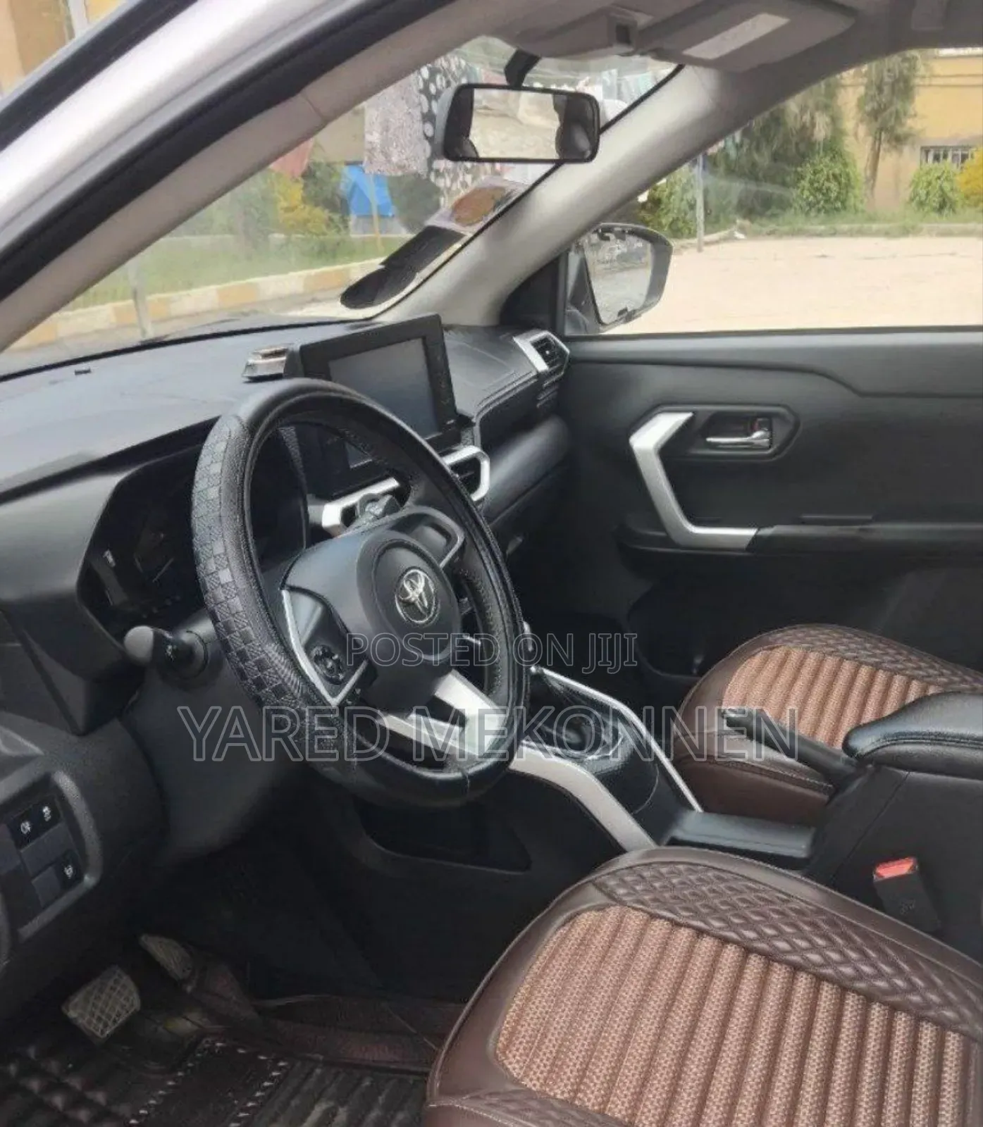 Toyota Raize 2023 White