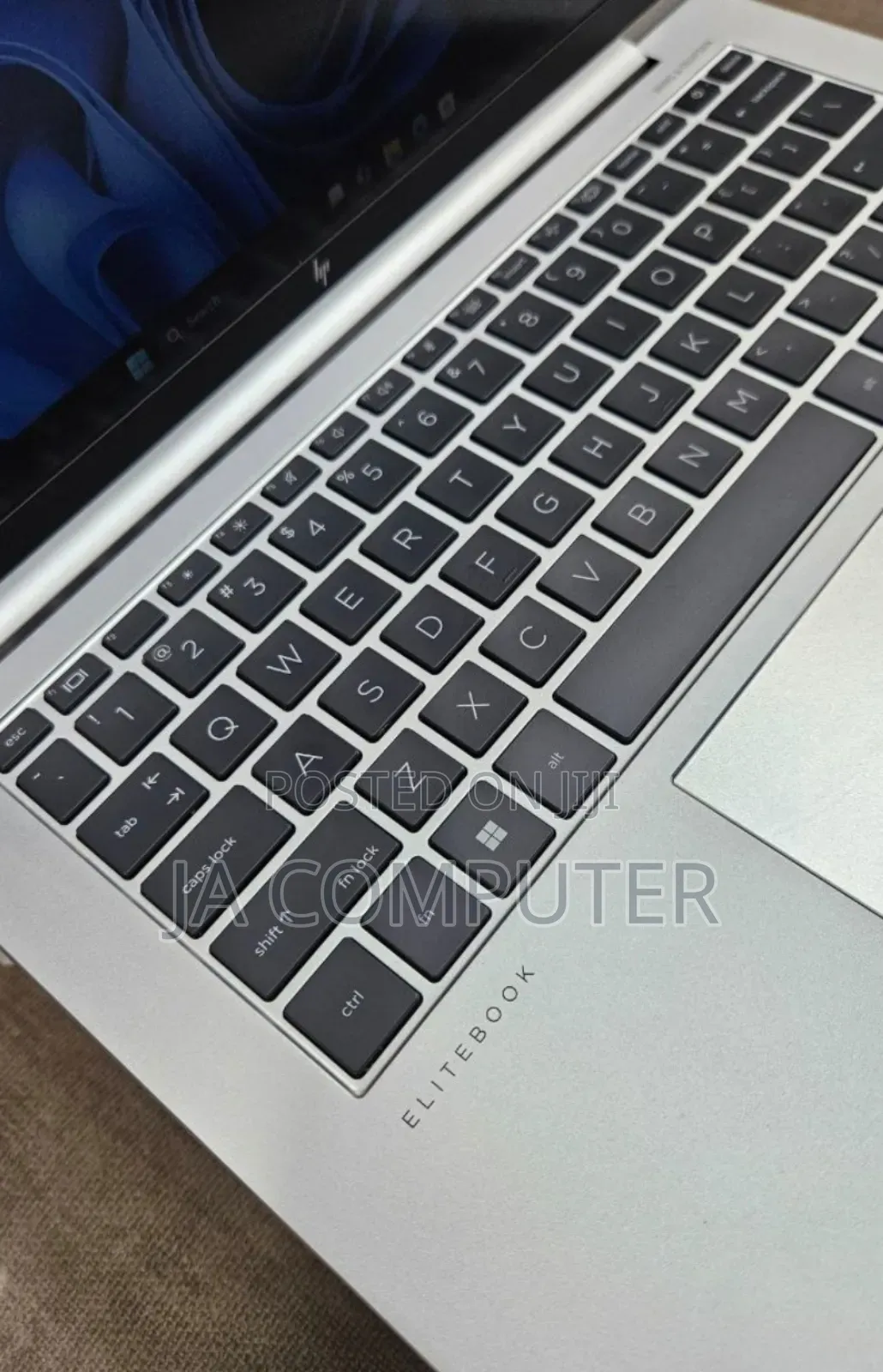 New Laptop HP EliteBook 840 G9 16GB Intel Core I5 SSD 512GB