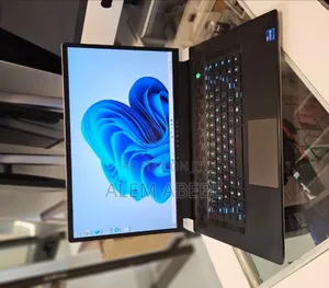 New Laptop Alienware M17x R2 32GB Intel Core I7 SSD 512GB