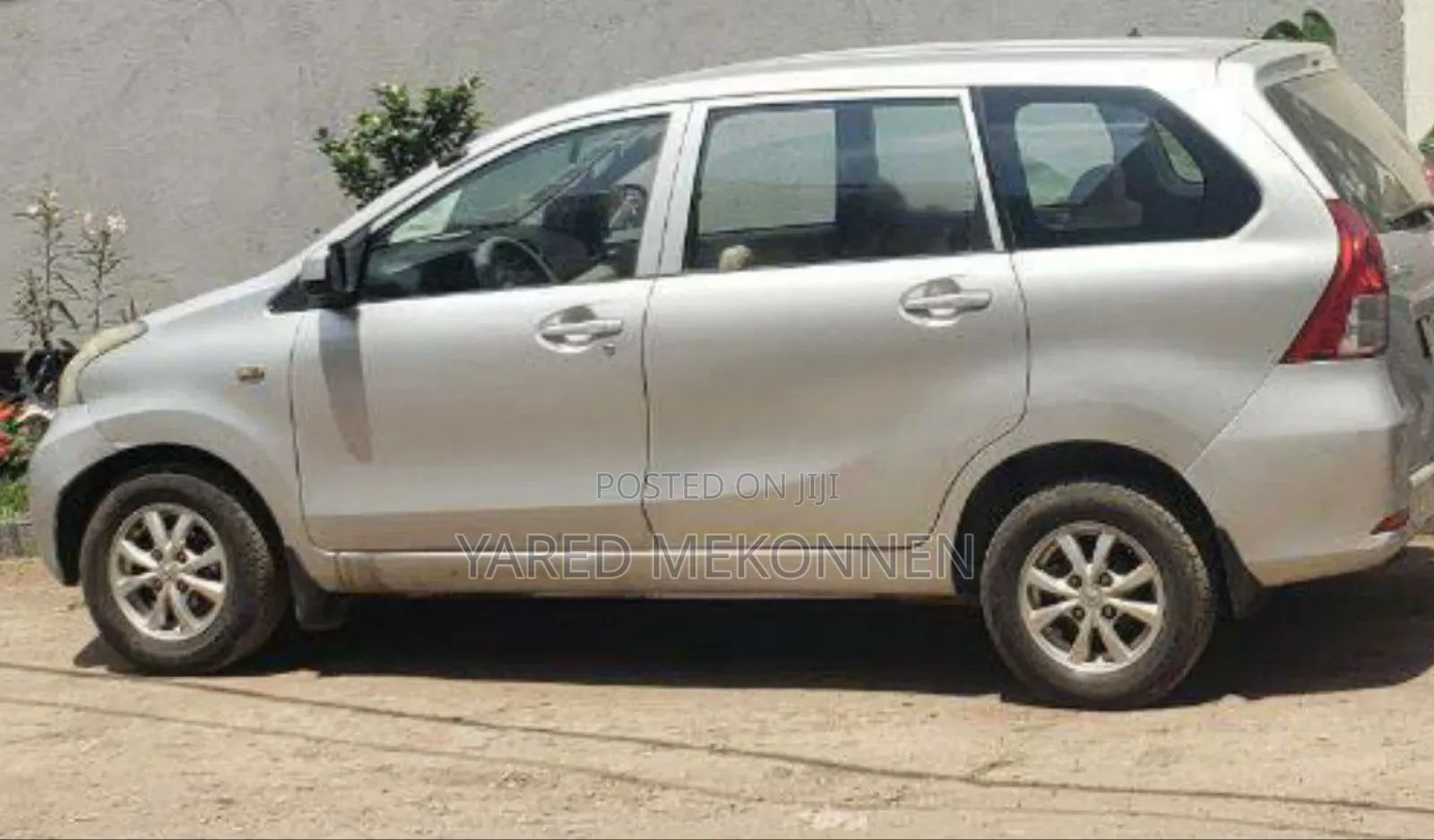 Toyota Avanza 2015 Silver