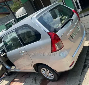 Toyota Avanza 2015 Silver