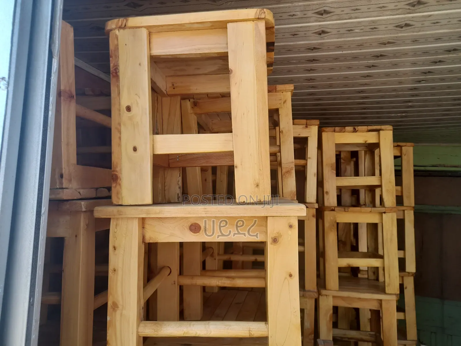 Hd Brothers WoodWorks and Furniture Repairs. አገልግሎታችንን