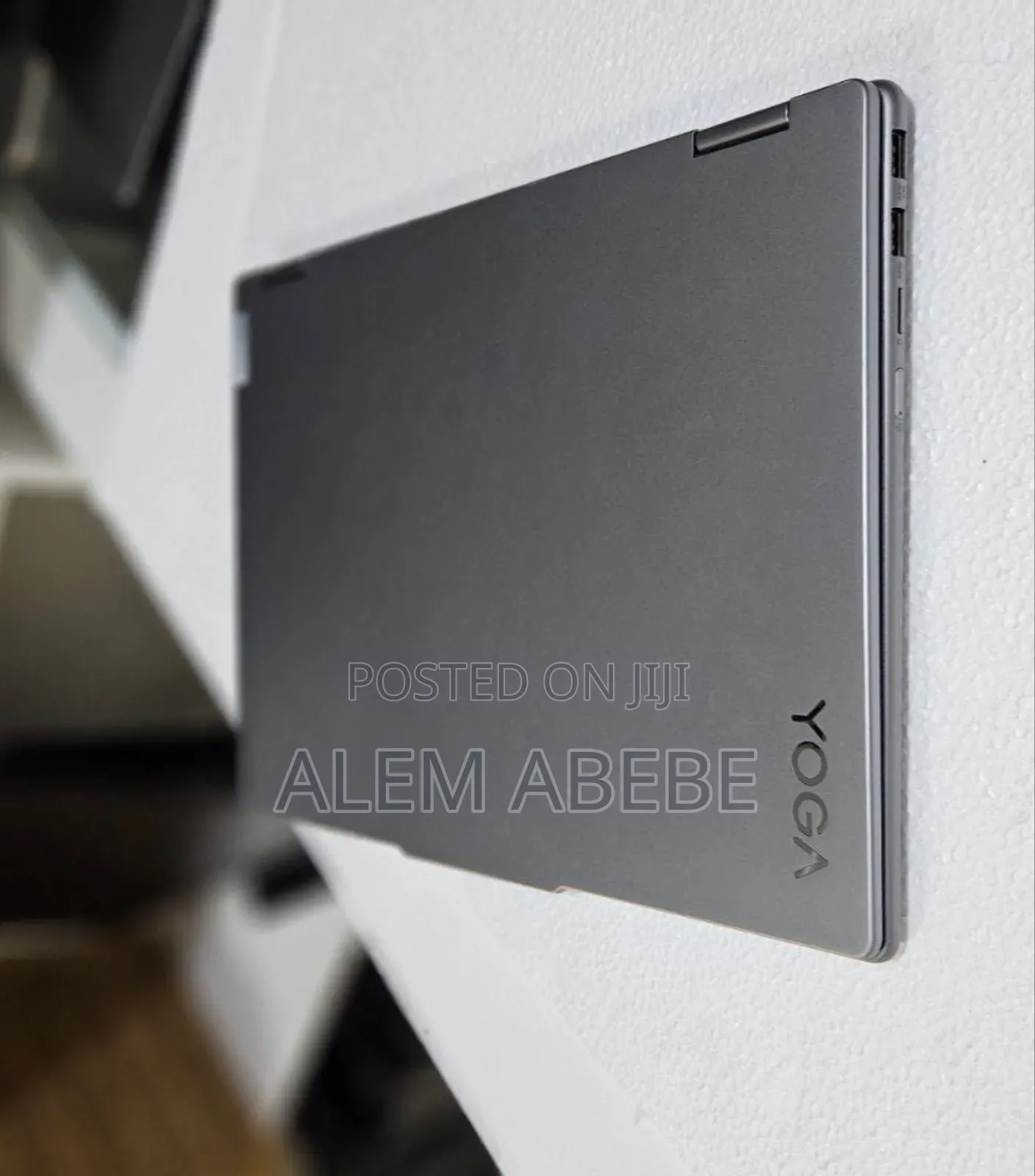 New Laptop Lenovo Yoga 7i 16GB Intel Core I5 SSD 512GB