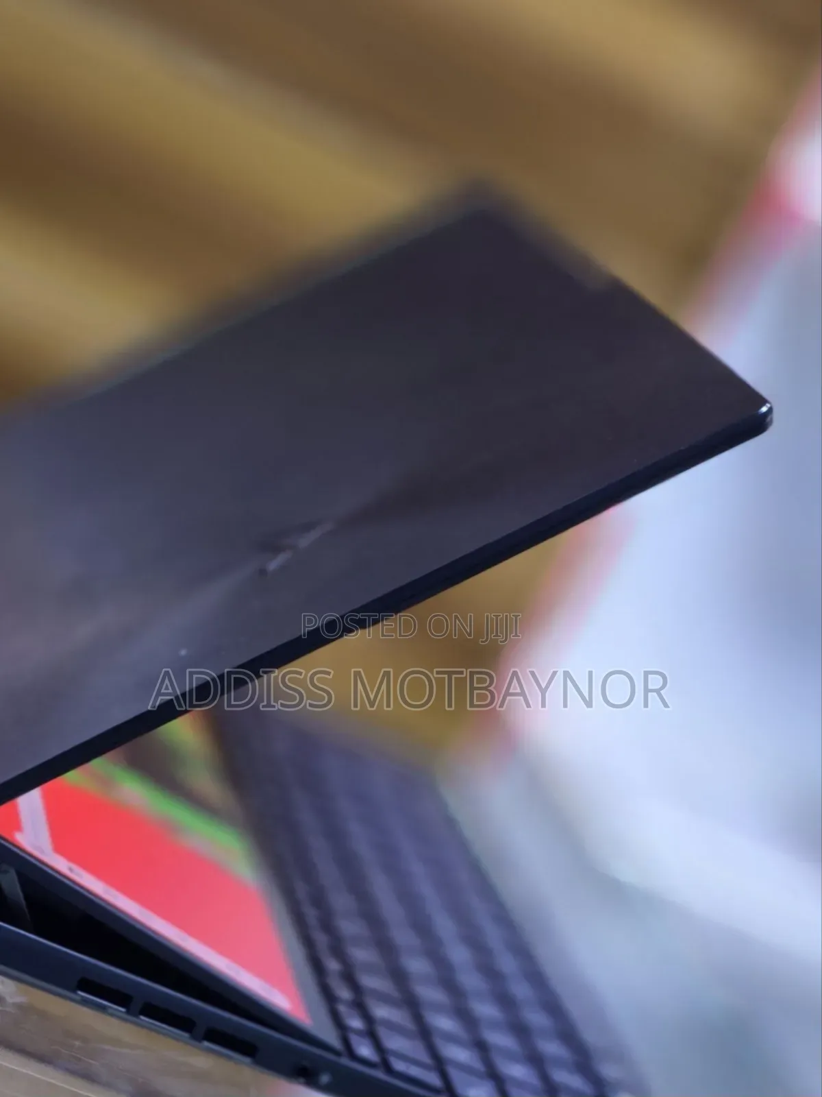 New Laptop Asus ZenBook UX305FA 16GB Intel Core I7 SSD 512GB