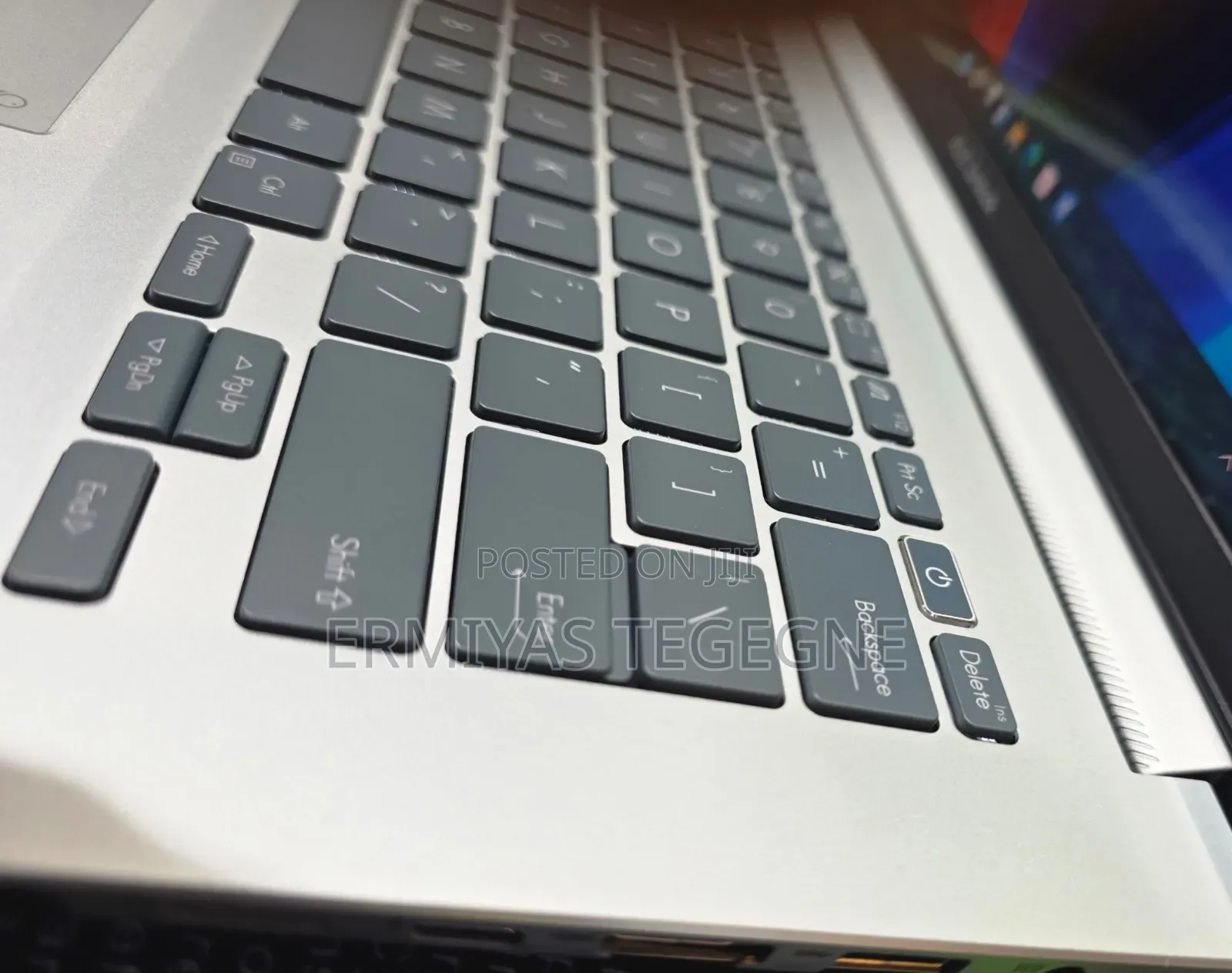 New Laptop Asus ROG Strix G15 12GB Intel Core i7 SSD 512GB