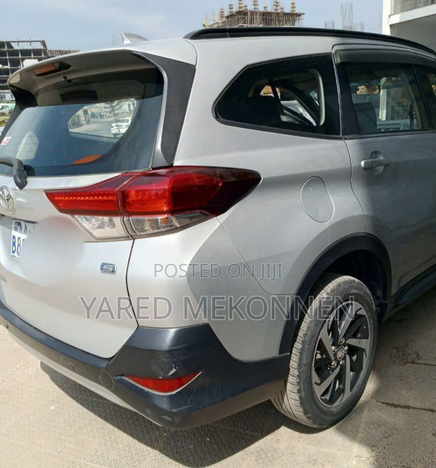 Toyota Rush 2021 Silver