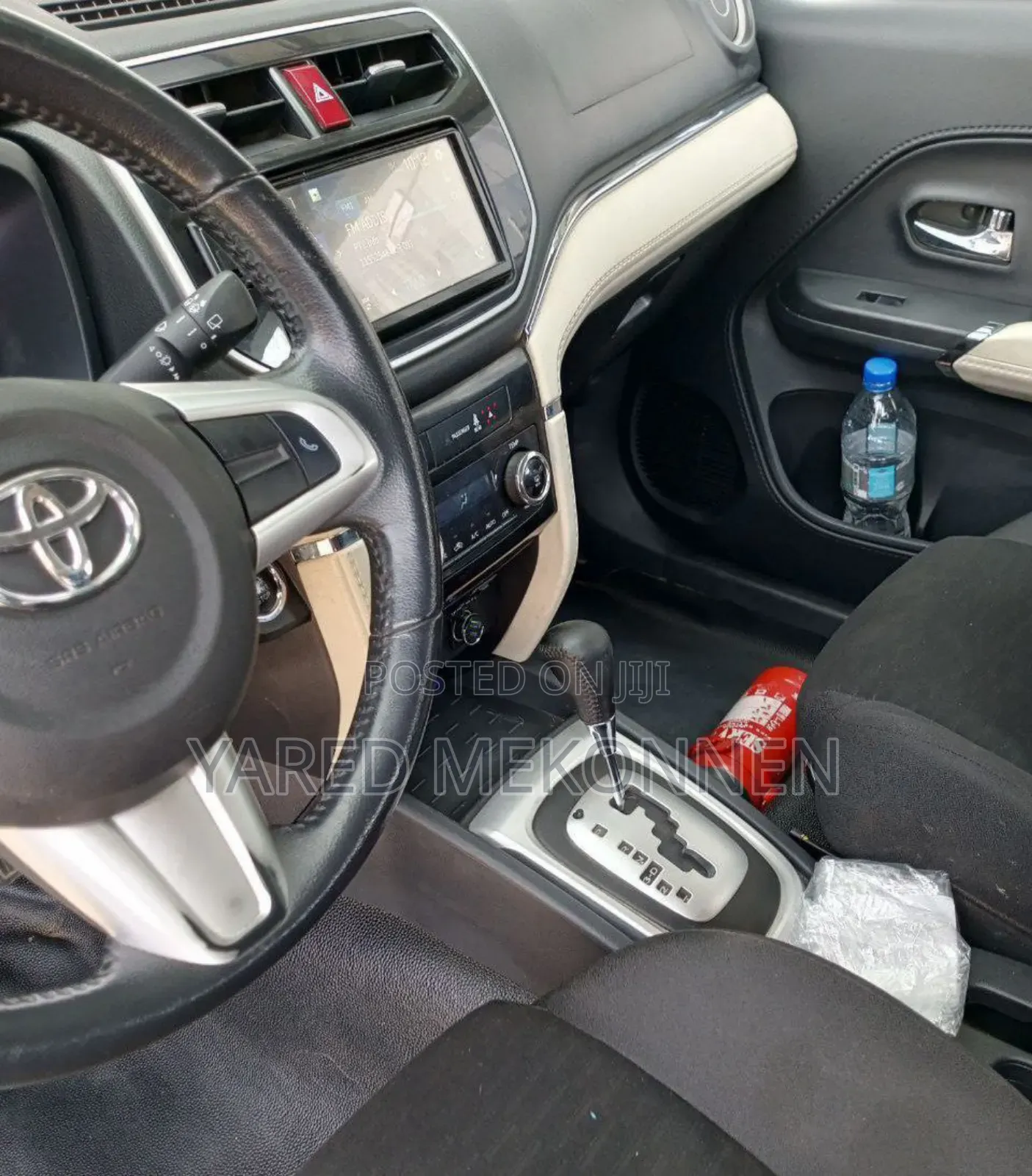 Toyota Rush 2021 Silver