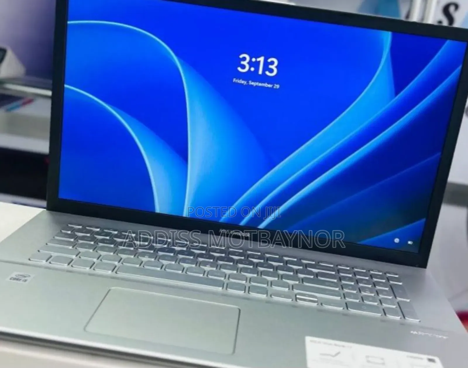 New Laptop Asus Vivobook 16 16GB Intel Core I7 SSD 512GB